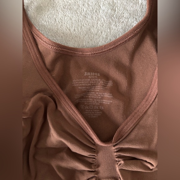 SKIMS Chocolate Brown Shapewear - Picture 2 of 2